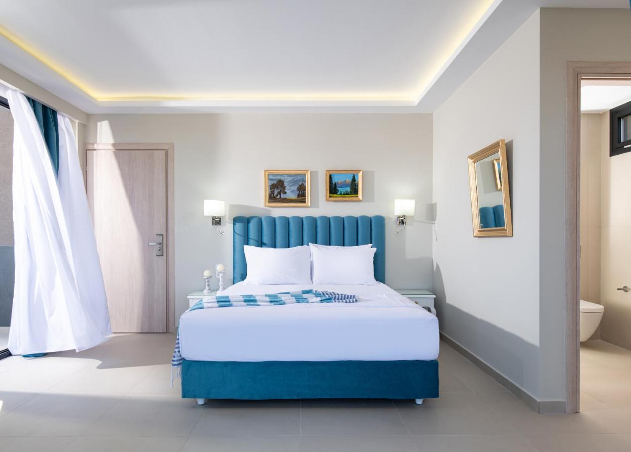 Light Blue Hotel Nea Kallikrateia Eksteriør bilde
